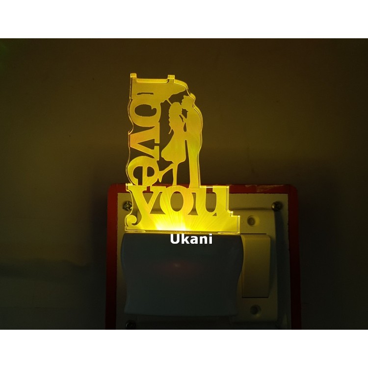 UKANI 3D Love You Couple Design with 7 color automatic Changing Light For Home bedroom Gift  Cafe Office Valentine Gift  size (3 inch )