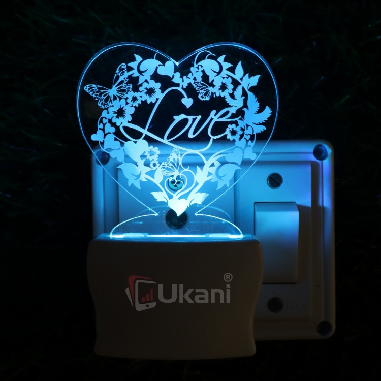 UKANI 3D  Love Heart  Night lamp with 7 color automatic Changing Light For Home bedroom Gift  Cafe Office Valentine Gift  