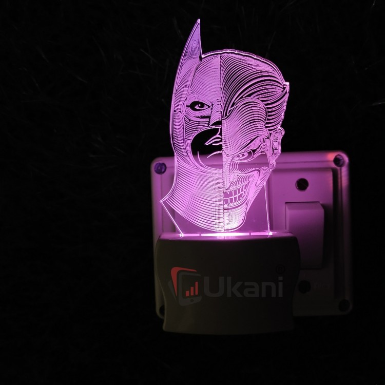 UKANI 3D  Batman Night lamp with 7 color automatic Changing Light For Home bedroom Gift  Cafe Office Valentine Gift  size (3 inch )